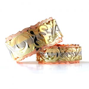 結婚指輪 ウィッグルカットアウトエッジ 幅広 バイカラー