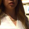 マイレ ゴールド ネックレス 女性装着画像