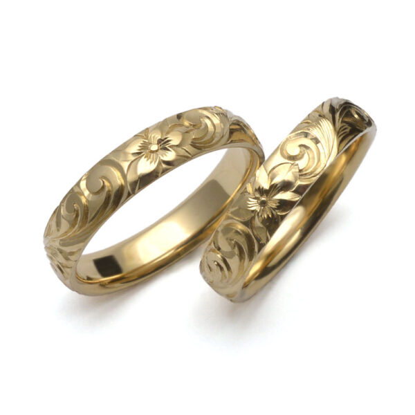 ハワイアンジュエリー 結婚指輪 ペアリングセット アニバーサリーリング K18 K14 イエローゴールド 絵柄 プリンセス プルメリア 上から写真